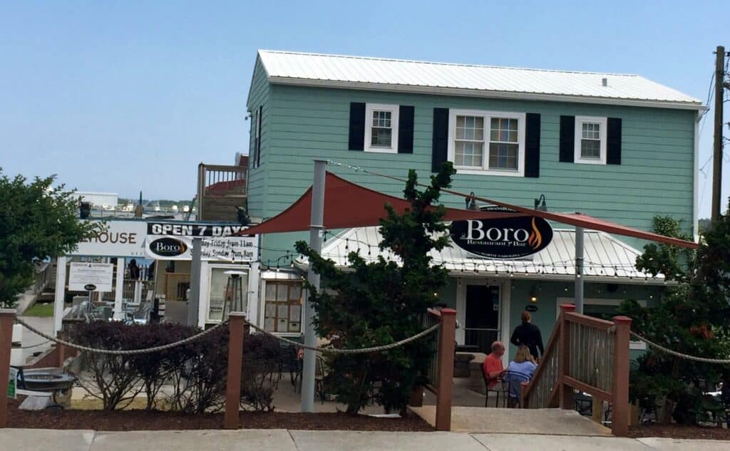 lunch in swansboro