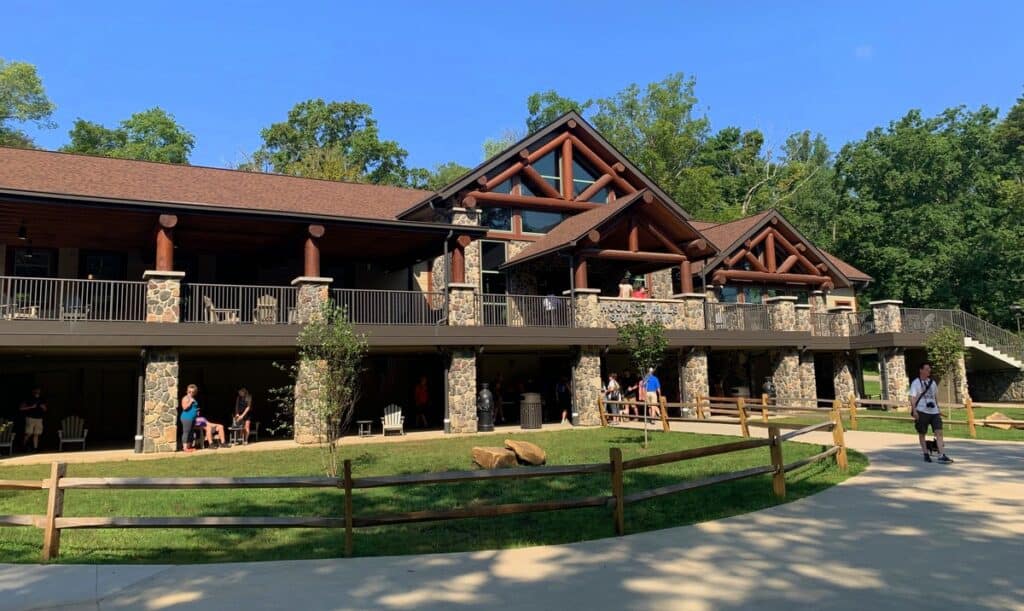 hocking hills state park visitors center