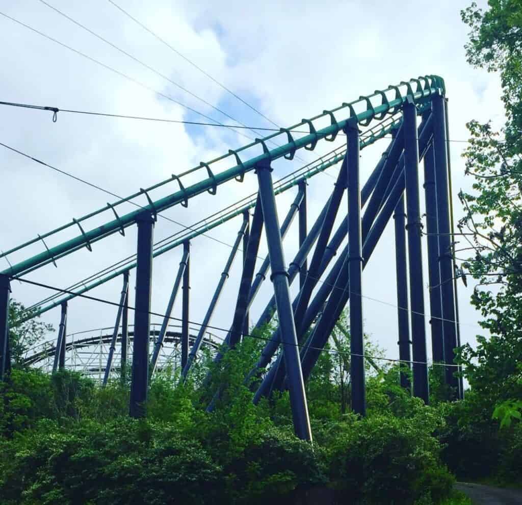 phantoms revenge kennywood along bike trail