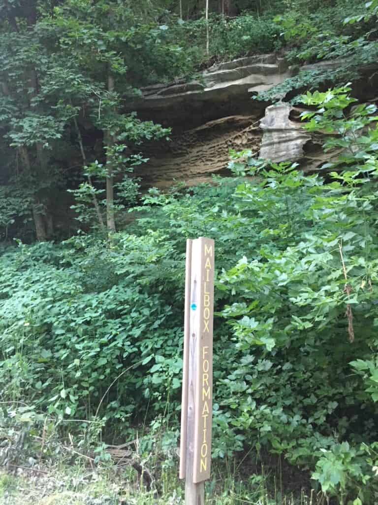 mailbox rock formation on gap trail 2