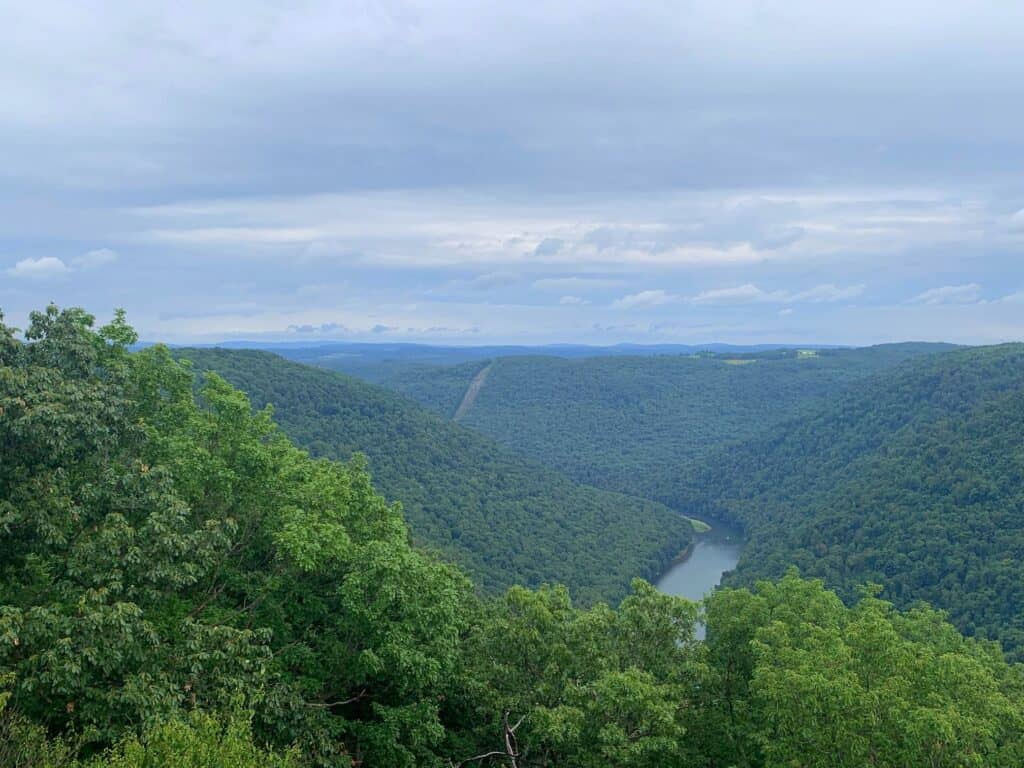 coopers rock lookout scenic view