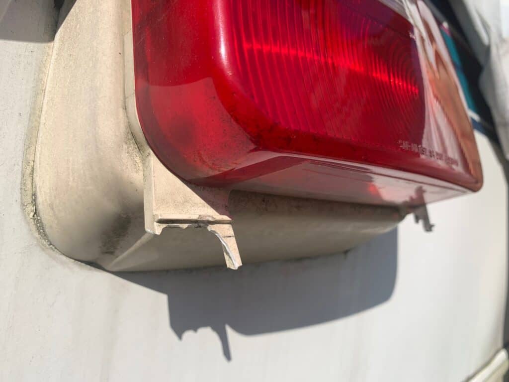 rv tail light license plate holder broken mount up close