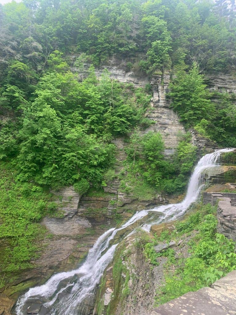 finger lakes waterfalls